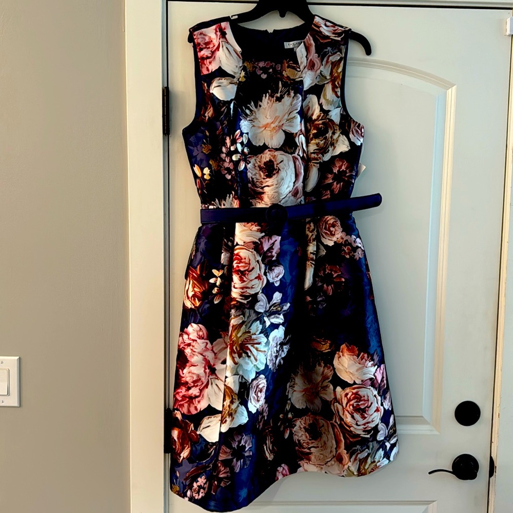 Never worn Kay Unger dress. Size 12 w/tags. Style #55151857 color 4977.